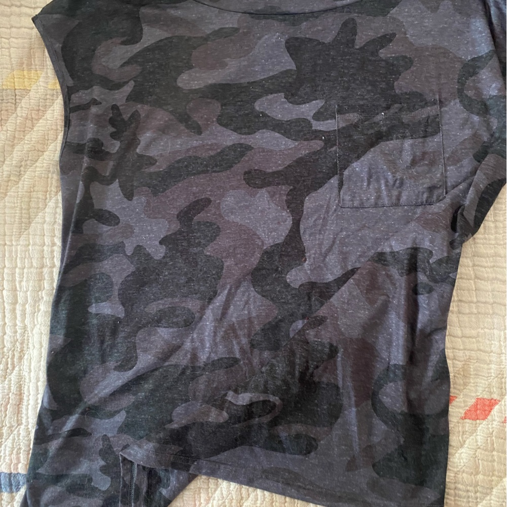 Women’s camo T